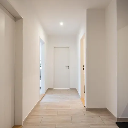 Apartment Blanicka 9 - 2 *